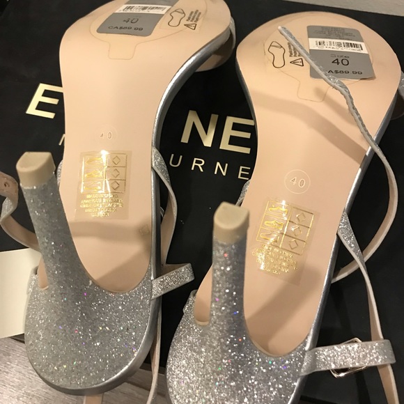 BNWT EVER NEW heals - Picture 3 of 3